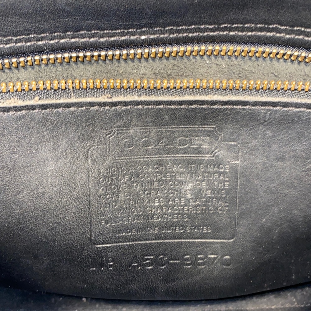 Vintage Coach ‘City Bag’ - Picture 8 of 9